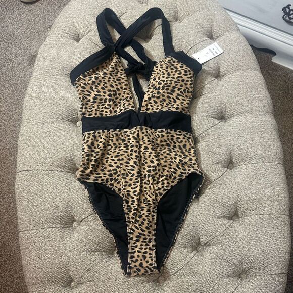Leopard One Piece Swimsuit - Picture 10 of 14